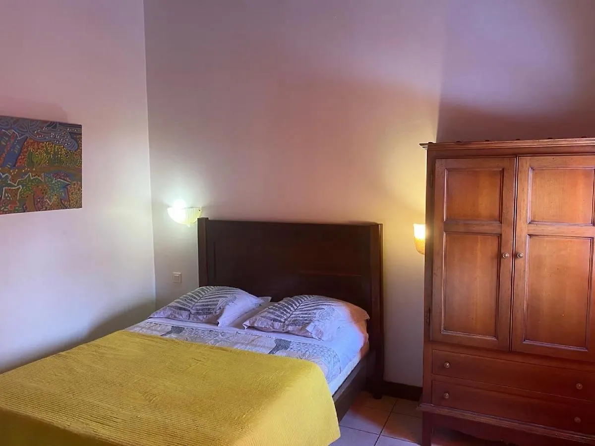Apartment Appartement Vanille Sainte-Anne